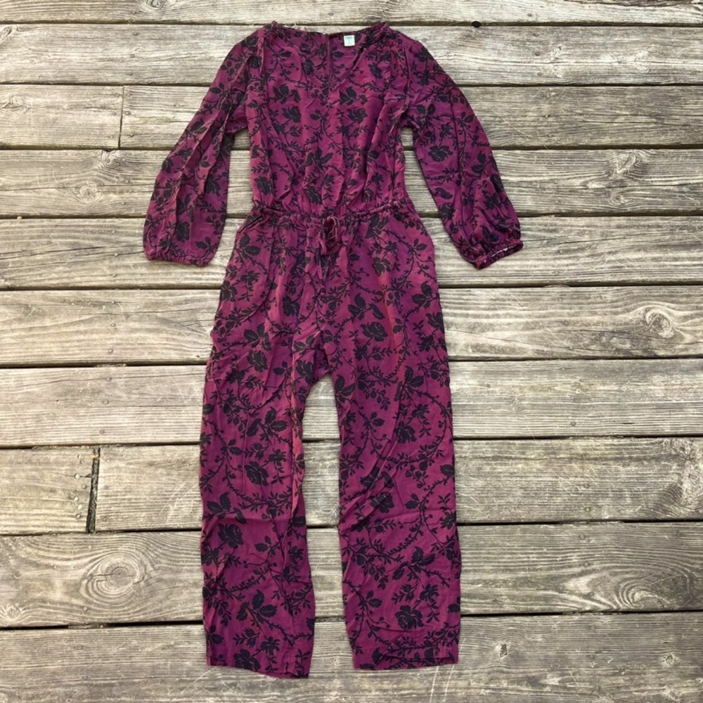 (L)- Old Navy Floral Long Sleeve Jumpsuit- Burgundy